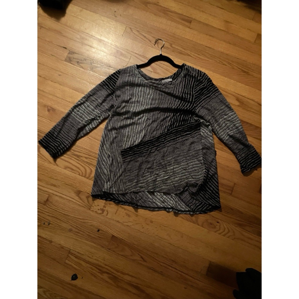 Habitat close to live in Tunic Black Gray Medium Hi Lo A